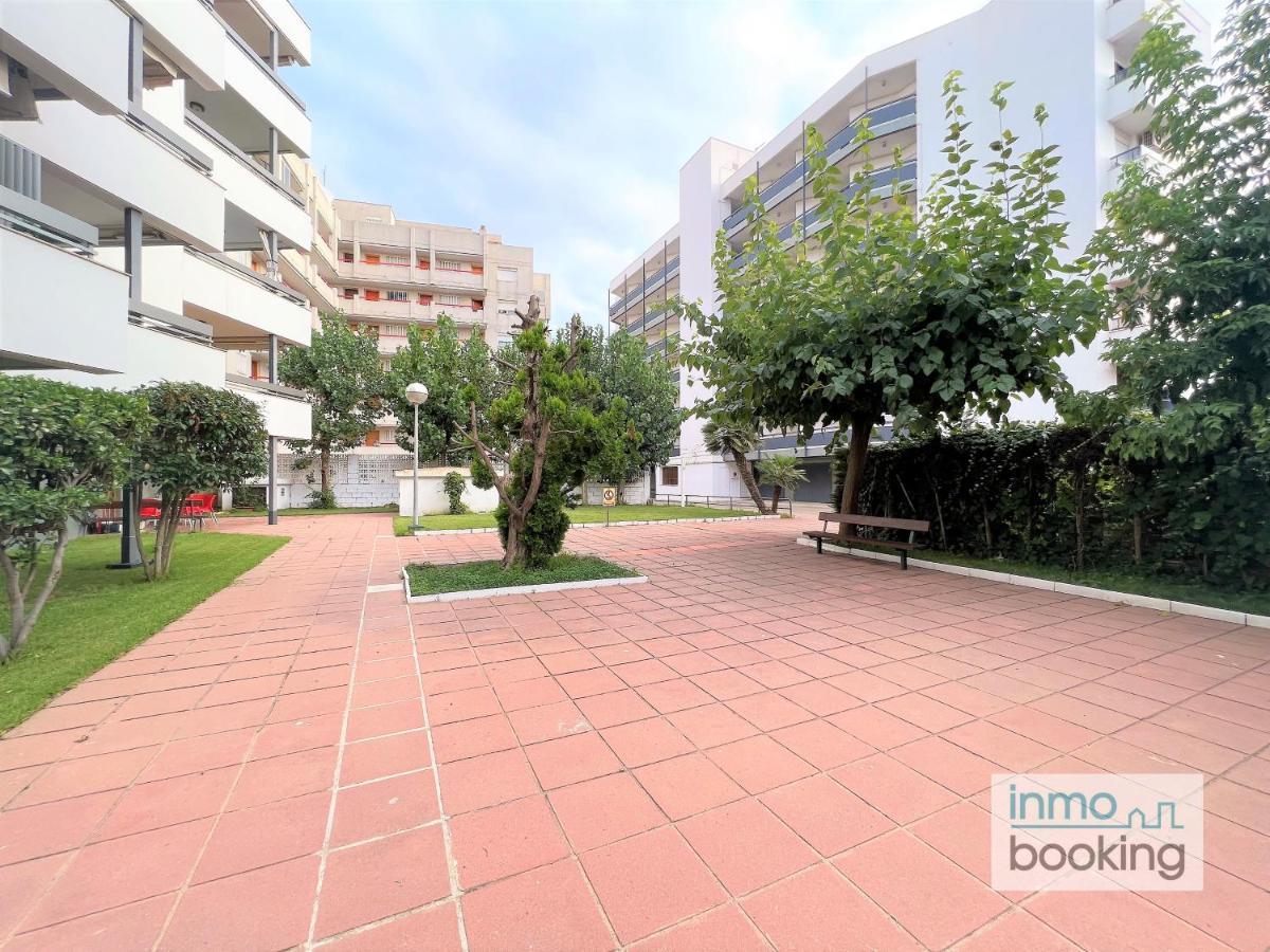 Solo Familias, apartamento climatizado y cerca de la playa Salou Exterior foto
